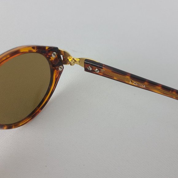 Tortoise Schell Gold Sunglasses - Picture 5 of 6